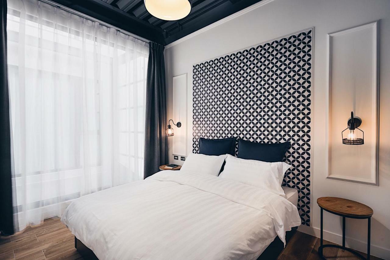 The Gatsby Apartment Tainan Exterior photo
