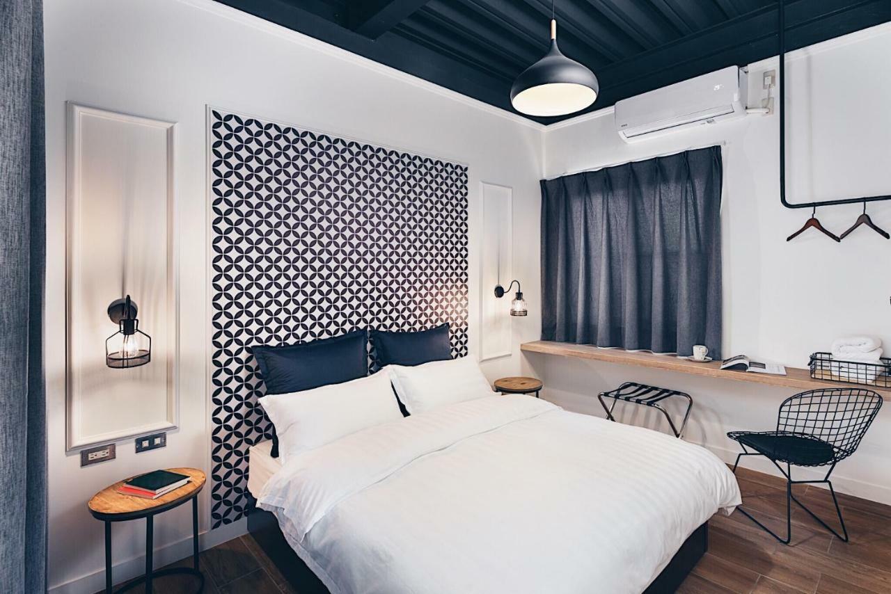 The Gatsby Apartment Tainan Exterior photo